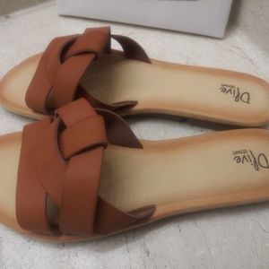 Olive Street Shoes - Knotted Olive Street Sandals Olive Street Shoes - Knotted Olive Street Sandals